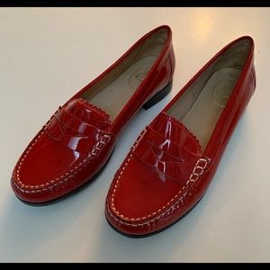 Elegant Red Patent Leather Loafers